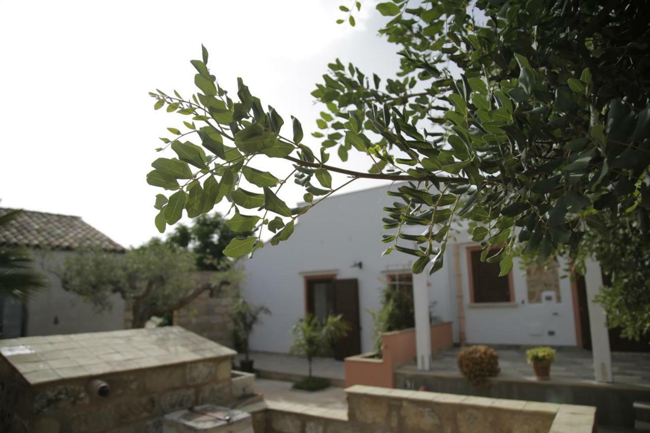 Antico Casale Sul Mare Villa กุสโตนาชี ภายนอก รูปภาพ