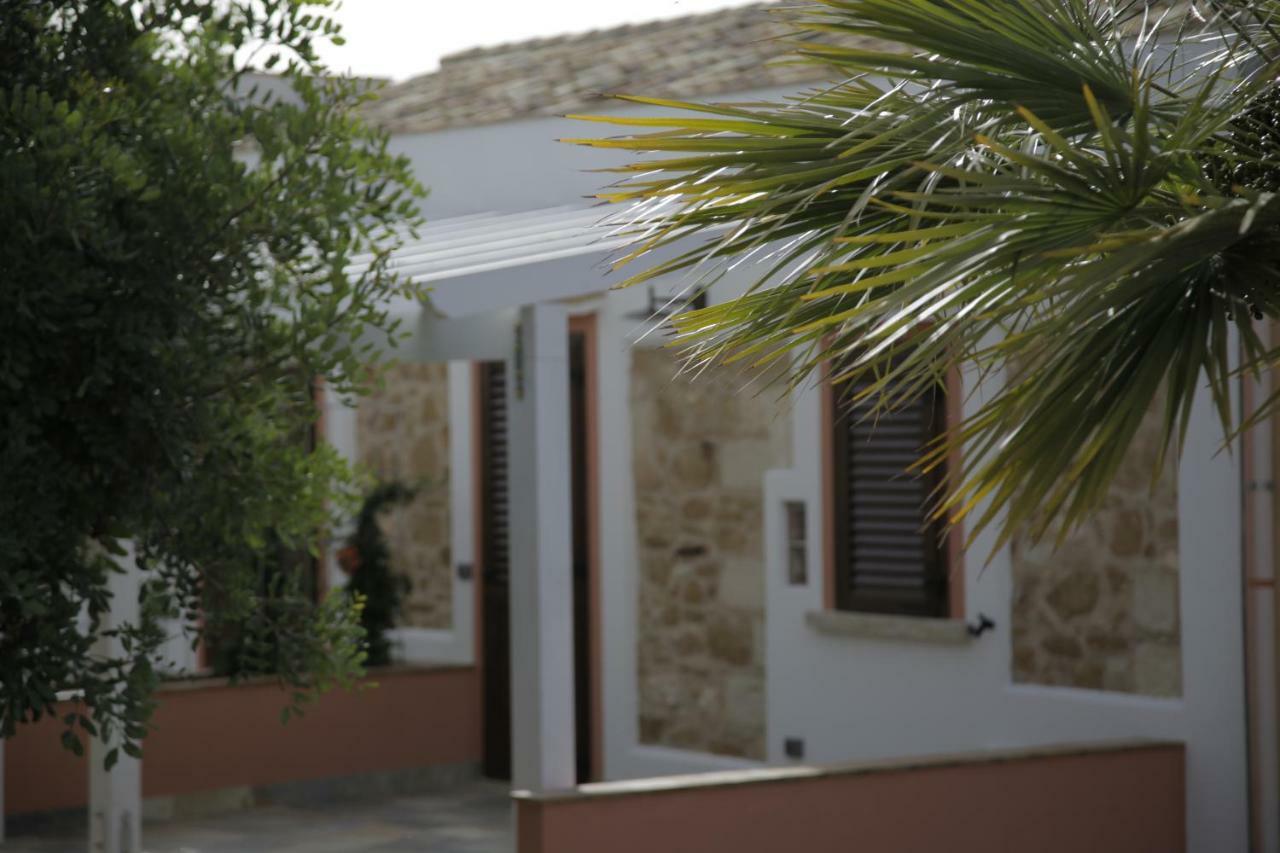 Antico Casale Sul Mare Villa กุสโตนาชี ภายนอก รูปภาพ